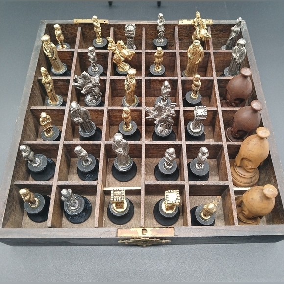 Antique Vintage Chess Set with Case and Board - Picture 3 of 9